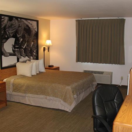 Homestead Inn And Suites Hardin Luaran gambar