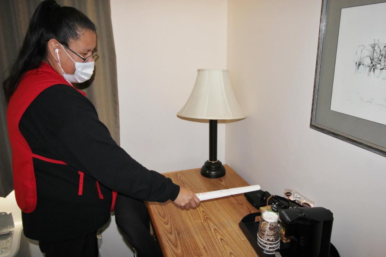 Homestead Inn And Suites Hardin Luaran gambar