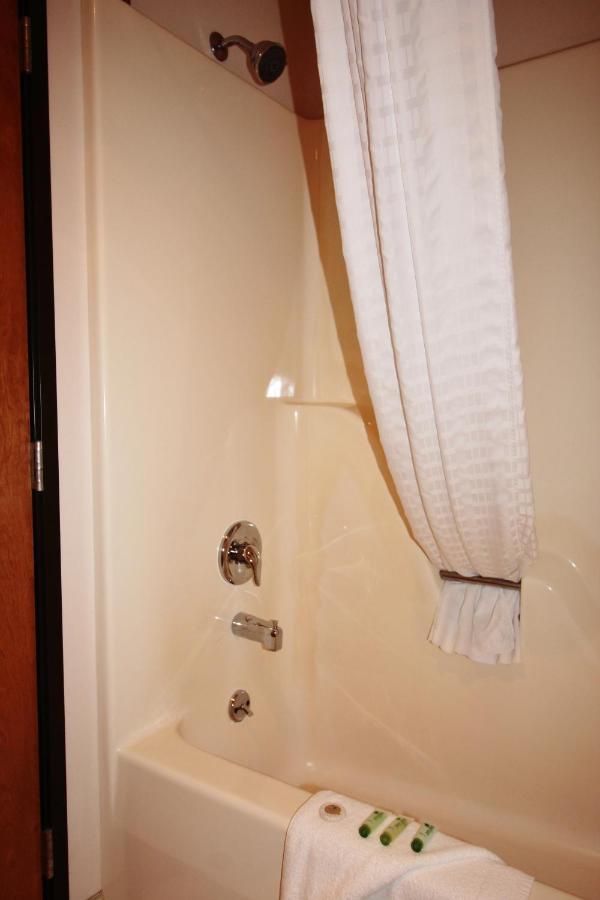Homestead Inn And Suites Hardin Luaran gambar