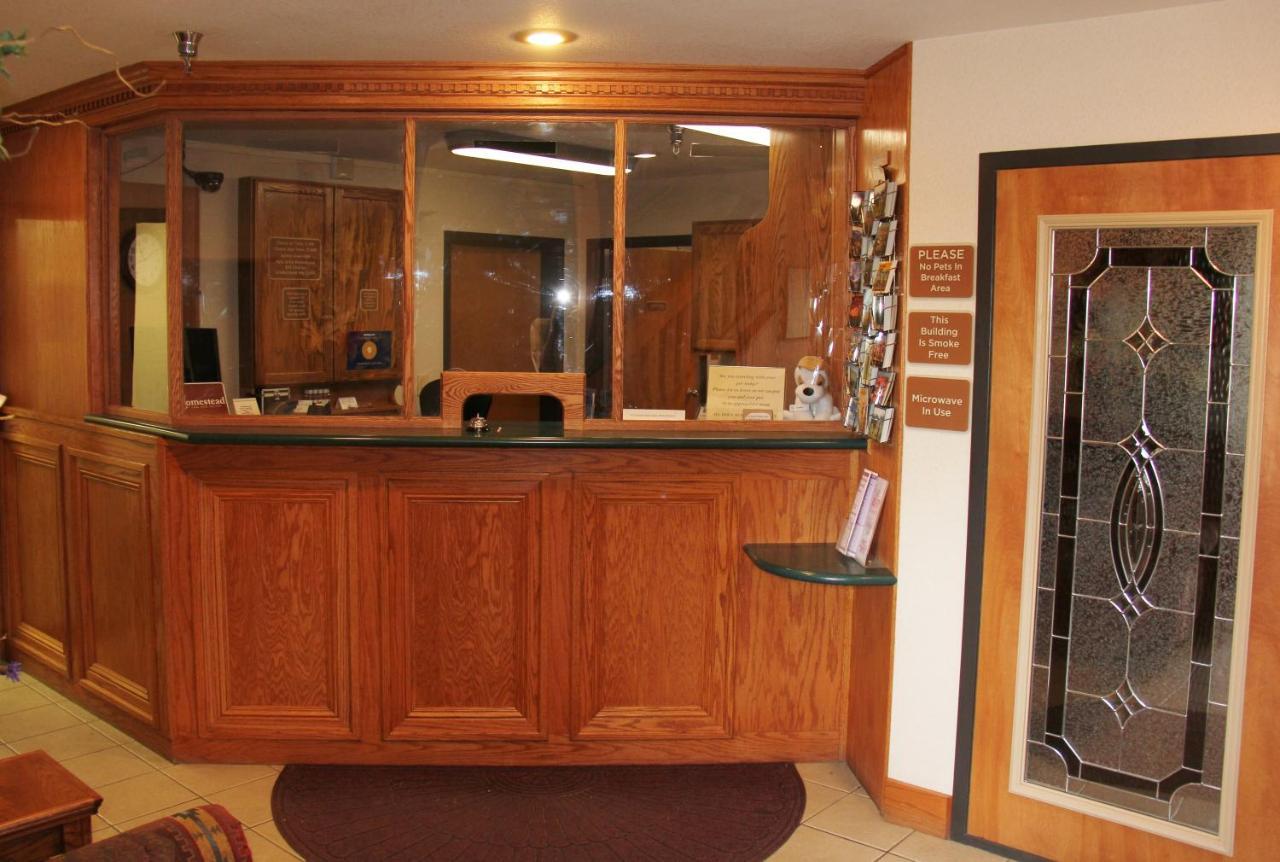 Homestead Inn And Suites Hardin Luaran gambar