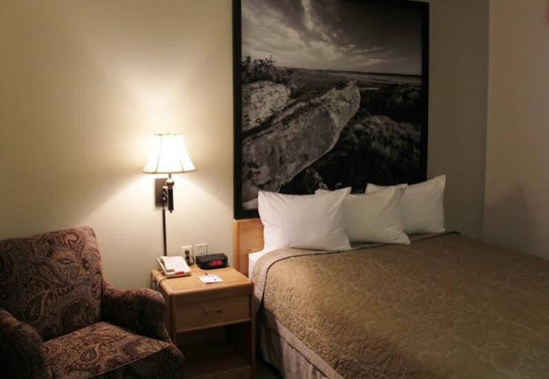 Homestead Inn And Suites Hardin Luaran gambar